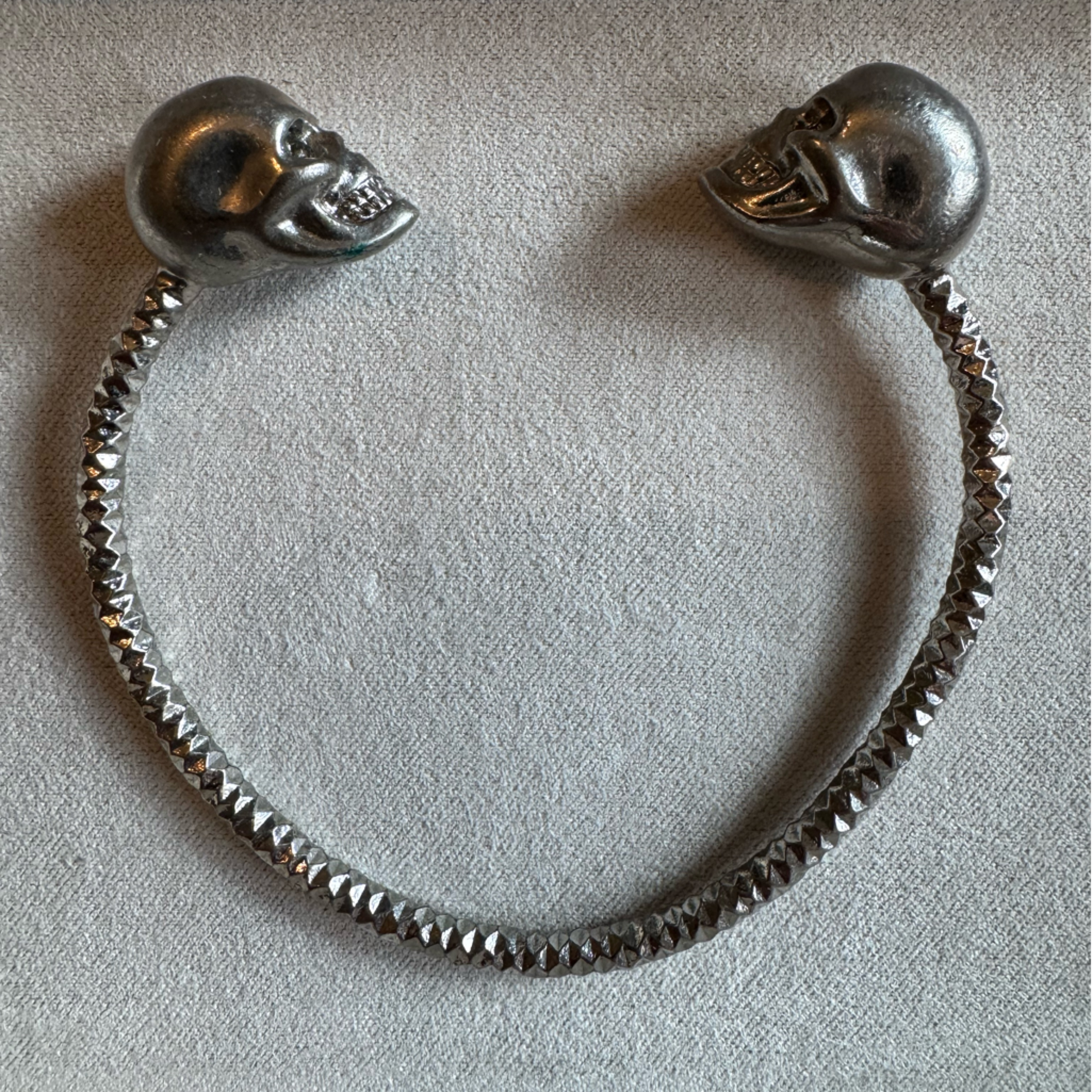 Alexander Mcqueen Silver Skull Cuff Bracelet - Textured Band
